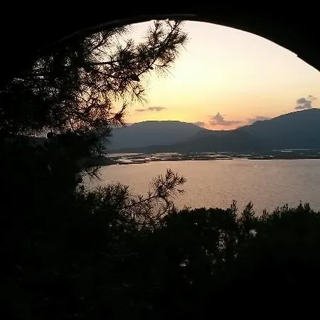 Guest house Villa Gokbel 3*