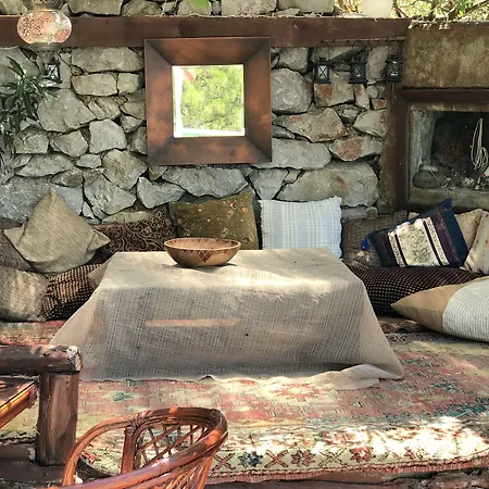 ゲストハウス Villa Gokbel 3*