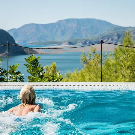 Villa Gokbel ゲストハウス Gokbel